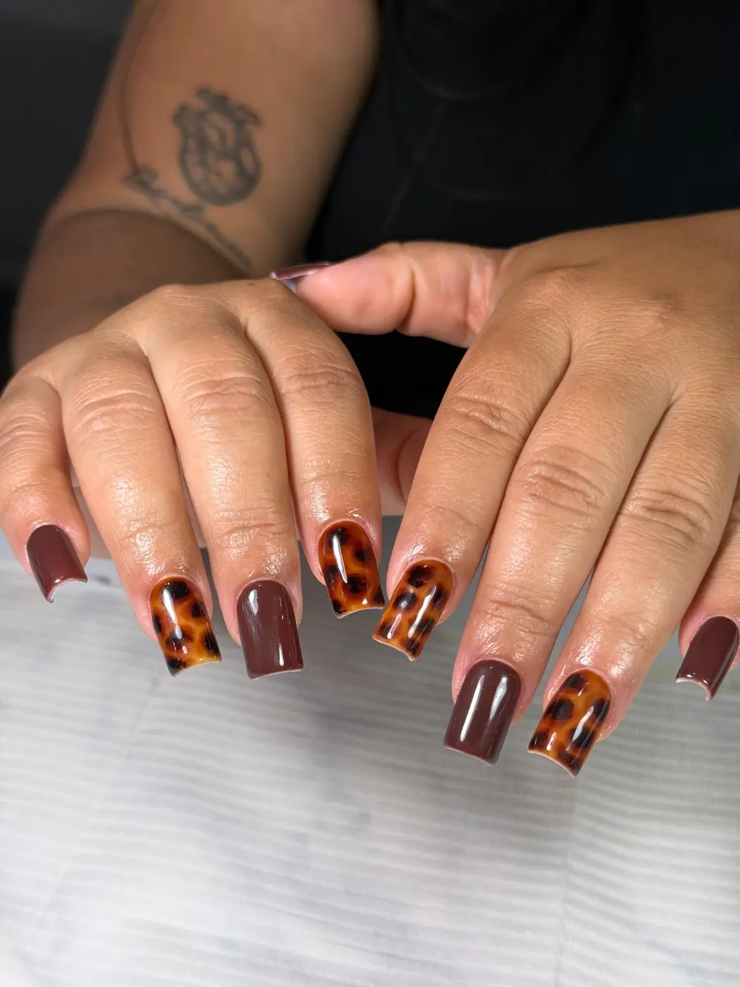 Escorche Nails portfolio design 3