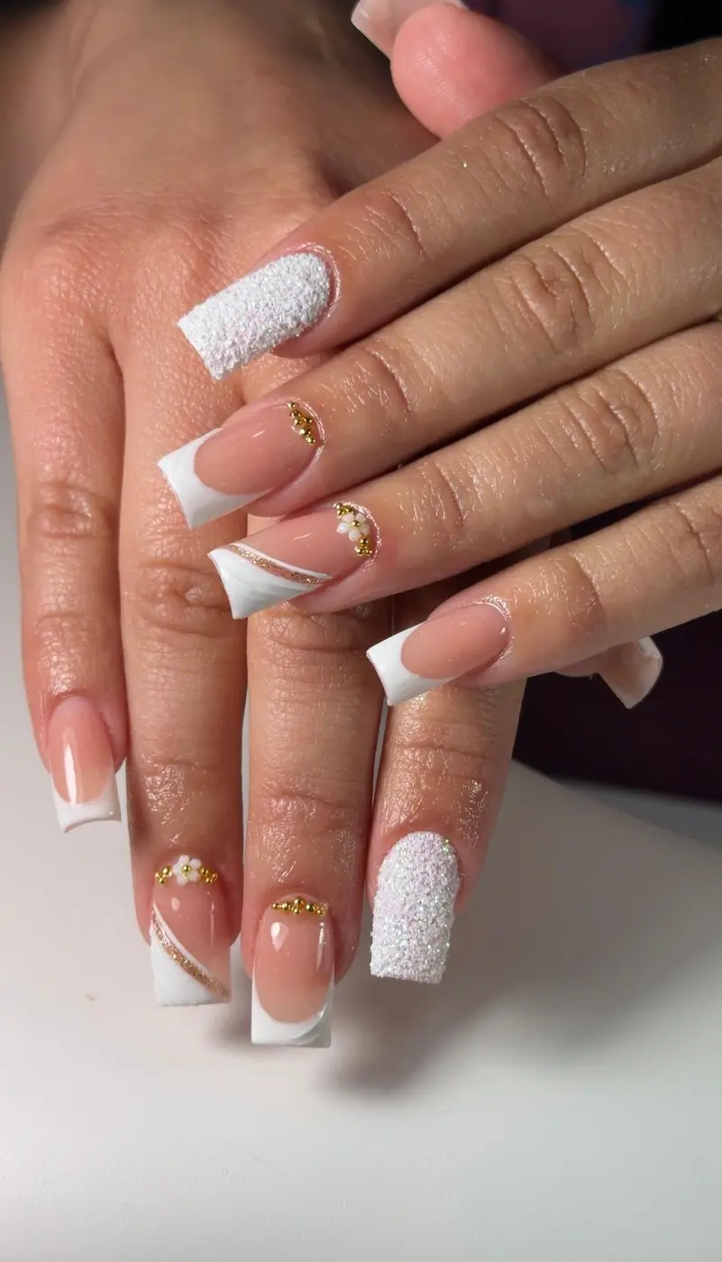 Escorche Nails portfolio design 5